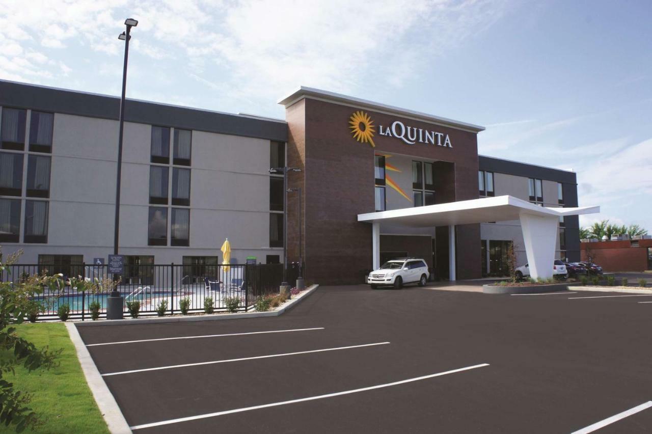 Hotel La Quinta By Wyndham Columbus Ms Exterior foto